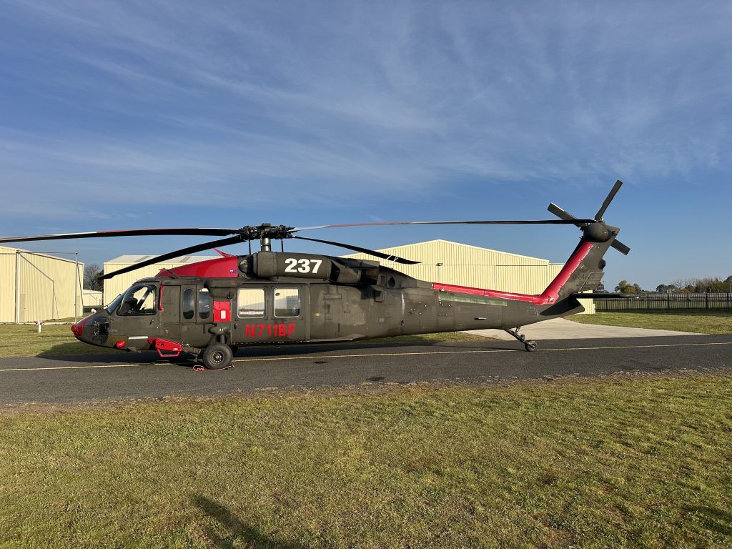 image blackhawk Left side